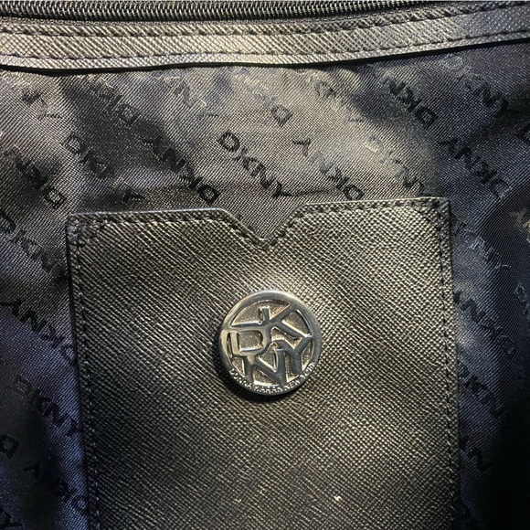 DKNY Leather  Patchwork  tote bag - Picture 8 of 13